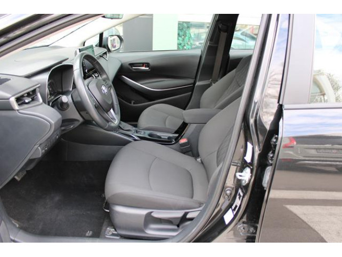 Toyota Corolla 1.5 LUNA AUT 