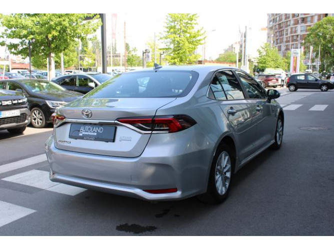 Toyota Corolla 1.5 Luna 