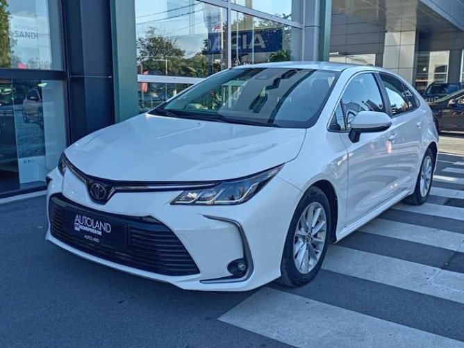 Toyota Corolla 1.5 Luna AUT 