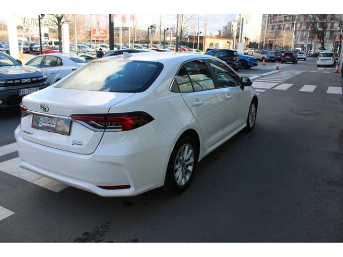 Toyota Corolla 1.5 Luna 