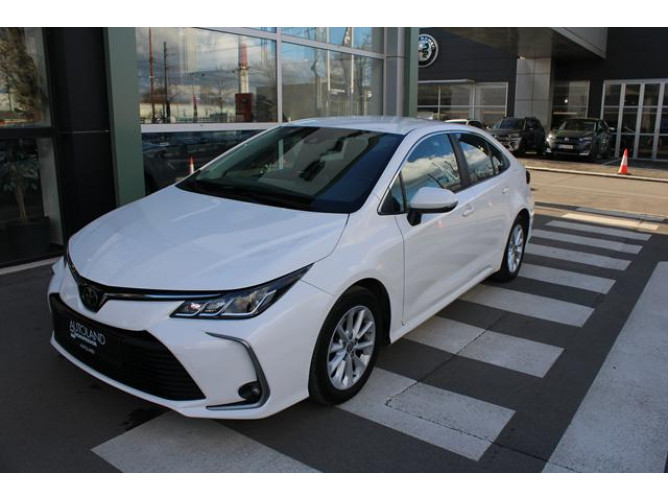 Toyota Corolla 1.5 Luna 