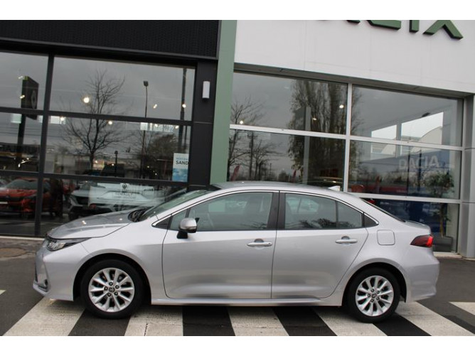 Toyota Corolla 1.5 Luna 