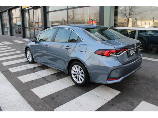 Toyota Corolla 1.5 Luna 