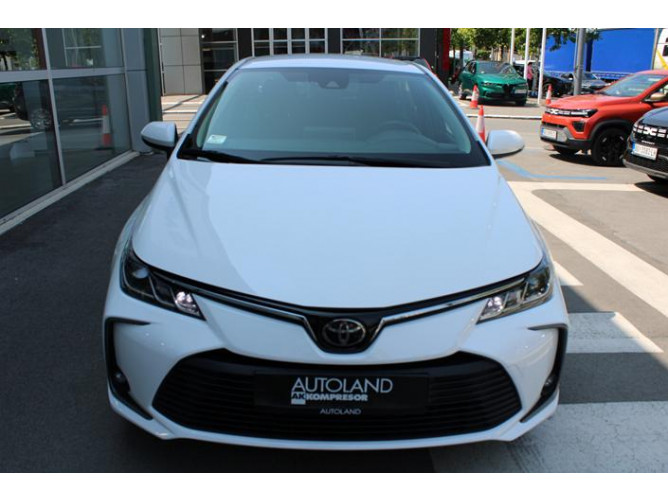 Toyota Corolla 1.5 Luna 