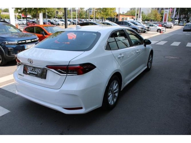 Toyota Corolla 1.5 Luna 