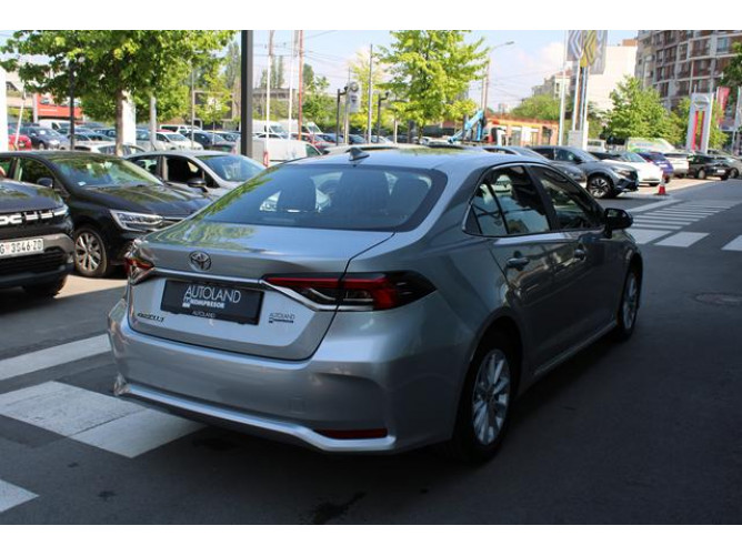 Toyota Corolla 1.5 Luna 