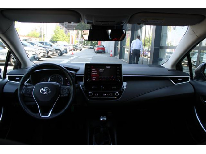 Toyota Corolla 1.5 Luna 