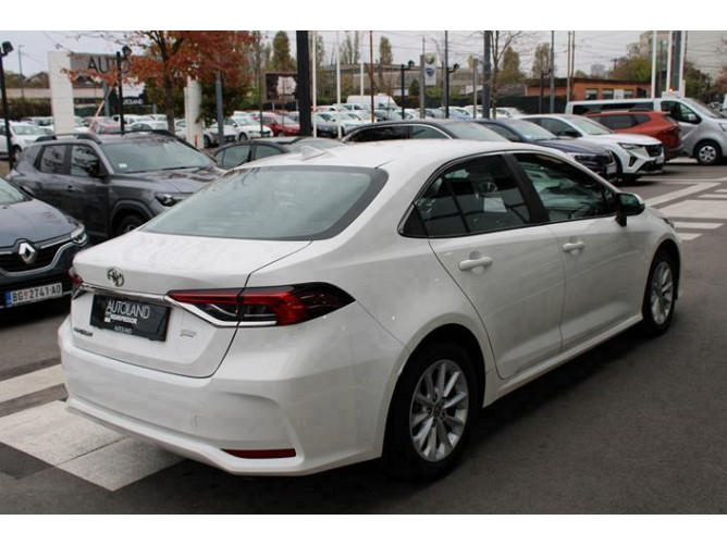 Toyota Corolla 1.5 Luna 