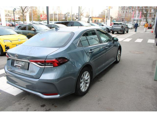 Toyota Corolla 1.5 Luna 