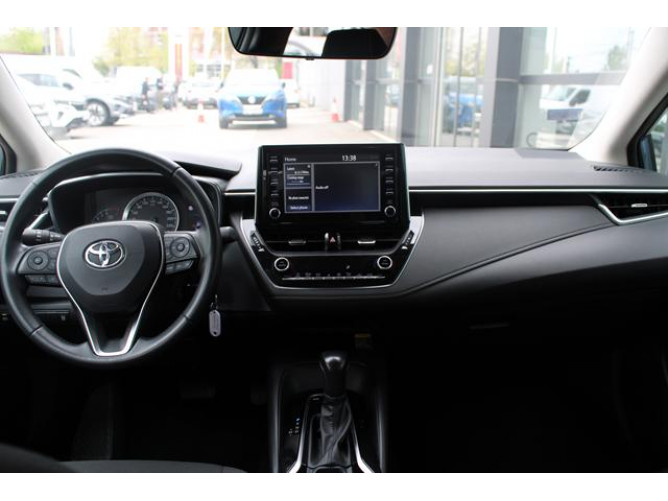 Toyota Corolla 1.5 LUNA AUT 