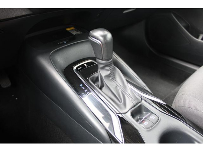 Toyota Corolla 1.5 LUNA AUT 
