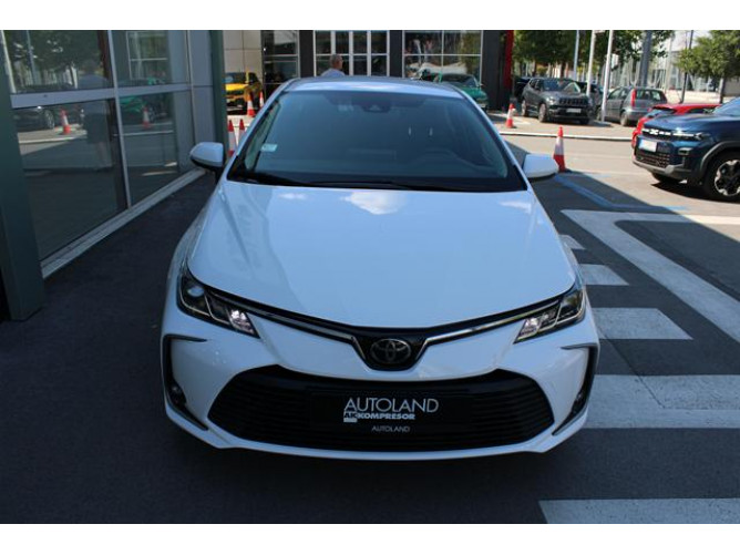 Toyota Corolla 1.5 Luna 