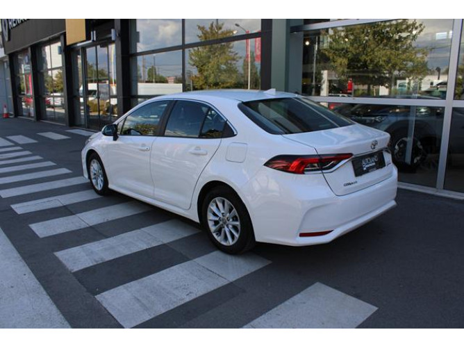 Toyota Corolla 1.5 Luna 