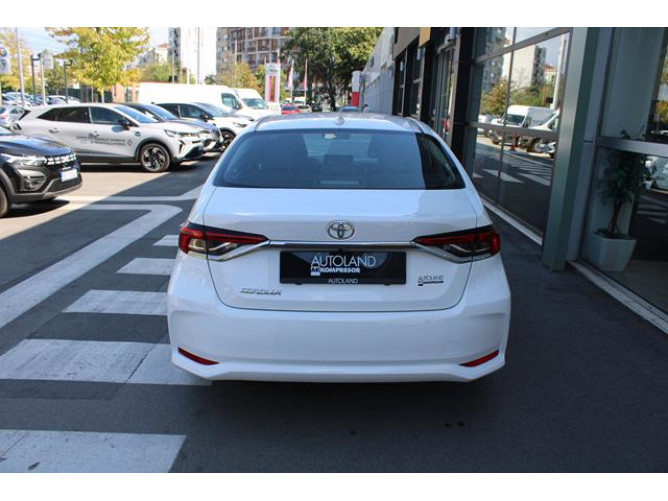 Toyota Corolla 1.5 Luna 