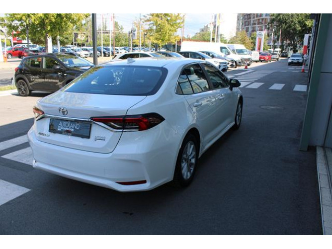 Toyota Corolla 1.5 Luna 