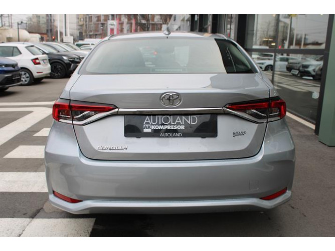 Toyota Corolla 1.5 Luna AUT 