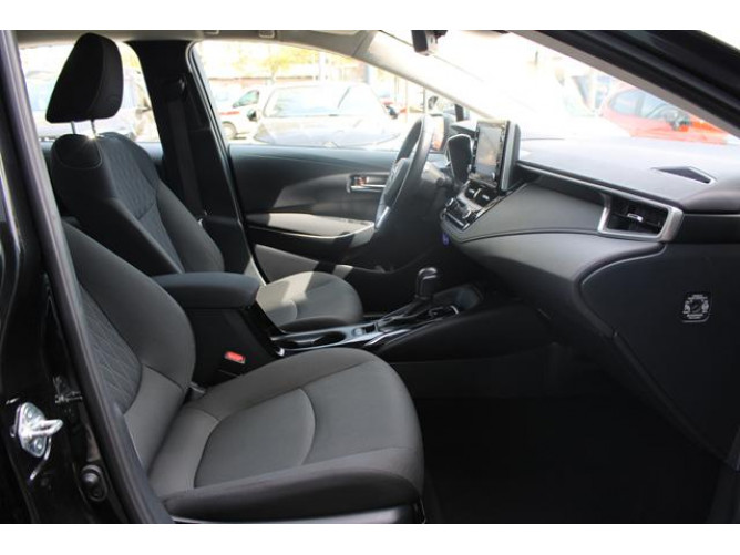 Toyota Corolla 1.5 LUNA AUT 