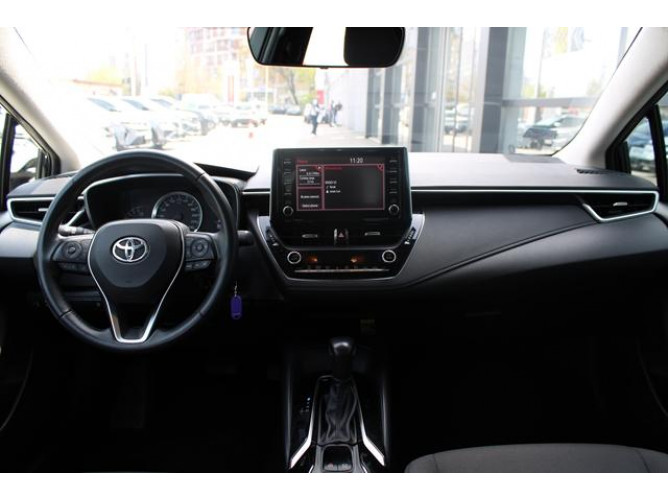 Toyota Corolla 1.5 LUNA AUT 