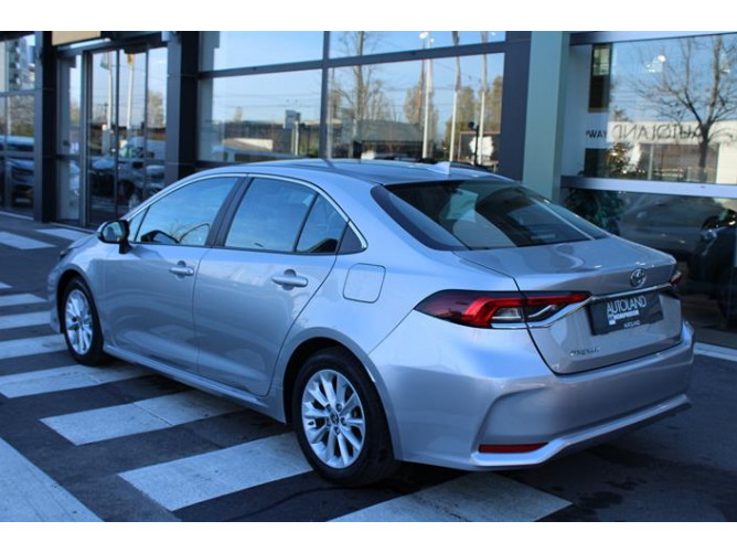 Toyota Corolla 1.5 Luna AUT 