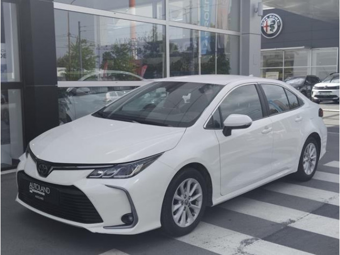 Toyota Corolla 1.5 Luna 
