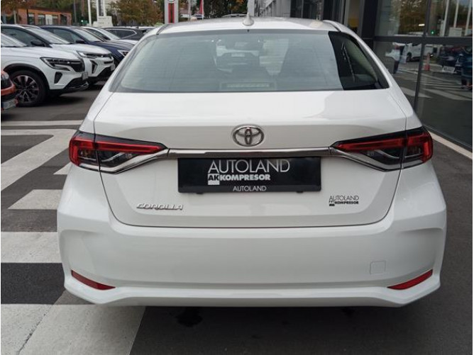 Toyota Corolla 1.5 Luna 