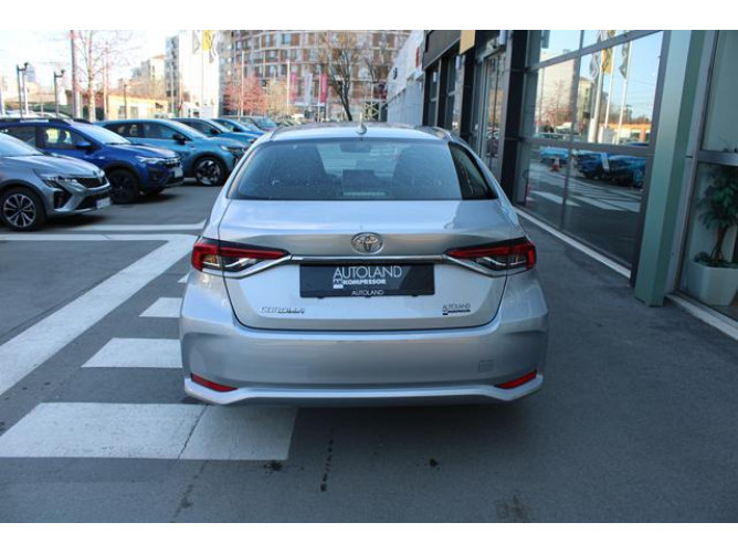 Toyota Corolla 1.5 Luna 