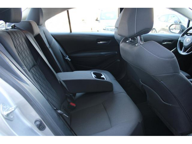 Toyota Corolla 1.5 Luna 