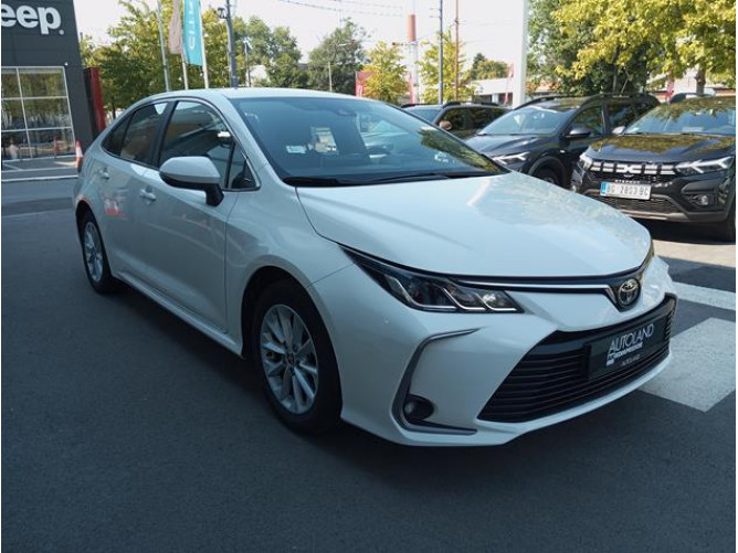 Toyota Corolla 1.5 Luna 