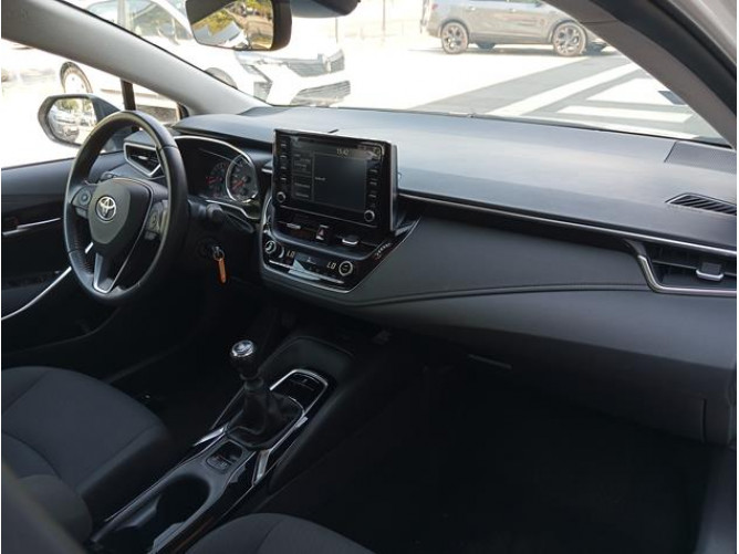Toyota Corolla 1.5 Luna 