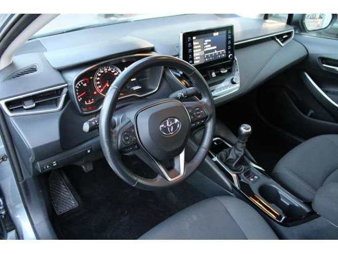 Toyota Corolla 1.5 Luna 