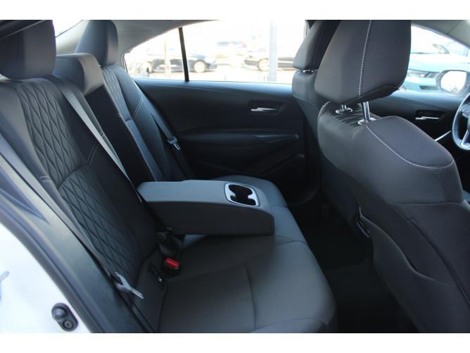 Toyota Corolla 1.5 Luna AUT 