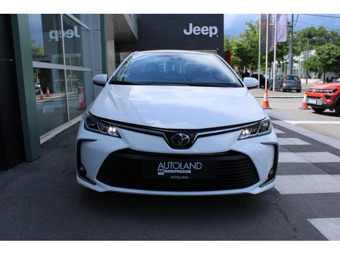 Toyota Corolla 1.5 Luna 