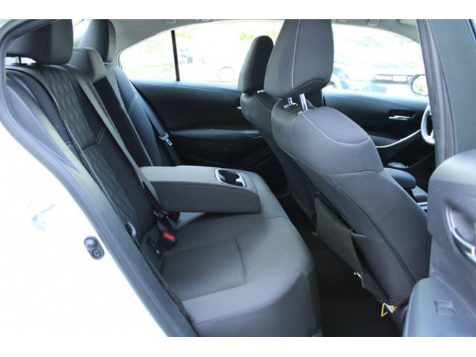 Toyota Corolla 1.5 Luna 