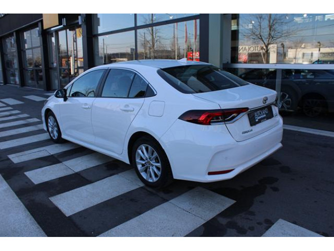 Toyota Corolla 1.5 Luna 