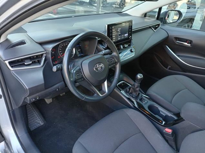 Toyota Corolla 1.5 Luna 