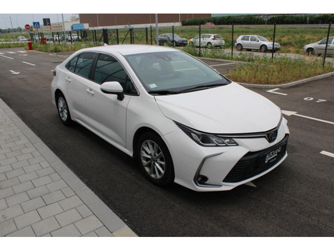Toyota Corolla 1.5 Luna 