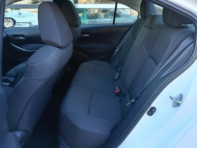 Toyota Corolla 1.5 Luna 