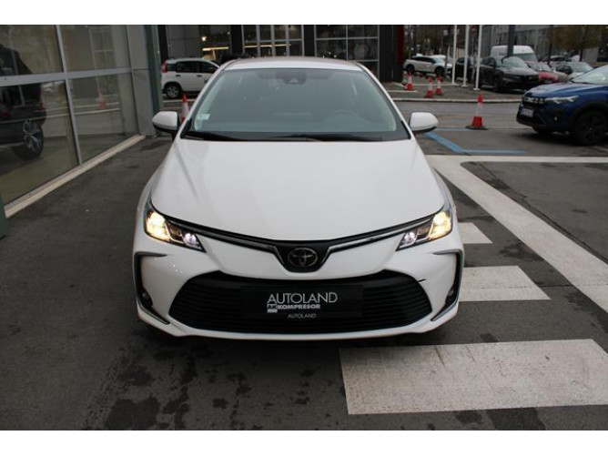 Toyota Corolla 1.5 Luna 