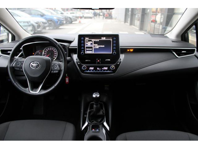 Toyota Corolla 1.5 Luna 