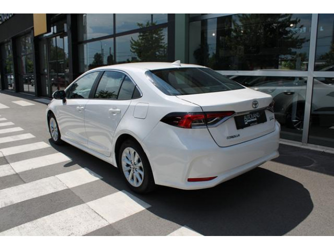 Toyota Corolla 1.5 Luna 