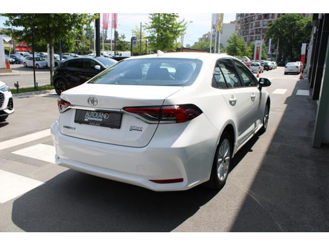 Toyota Corolla 1.5 Luna 
