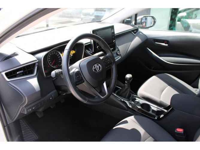 Toyota Corolla 1.5 Luna 