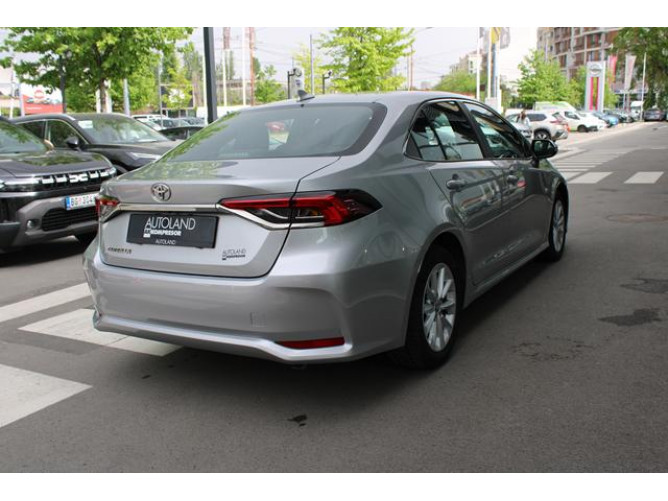 Toyota Corolla 1.5 Luna 