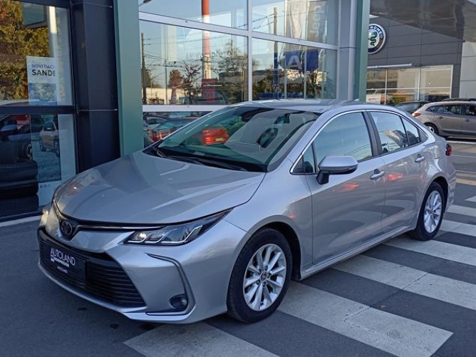 Toyota Corolla 1.5 Luna 
