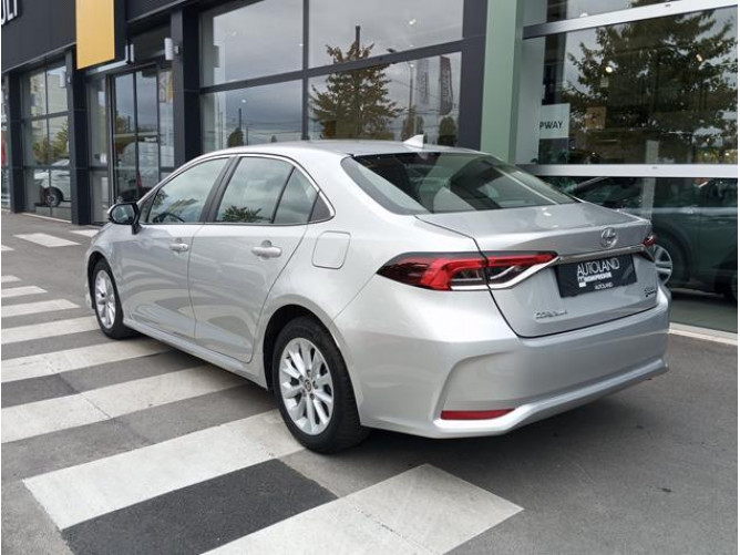 Toyota Corolla 1.5 Luna 