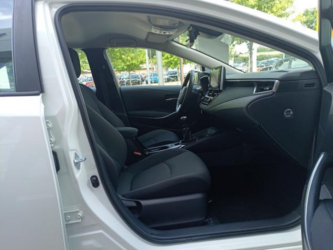 Toyota Corolla 1.5 Luna 
