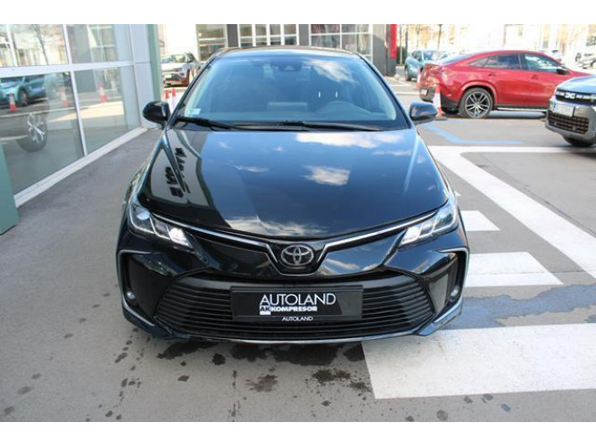 Toyota Corolla 1.5 Luna 