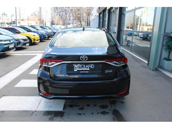 Toyota Corolla 1.5 Luna 