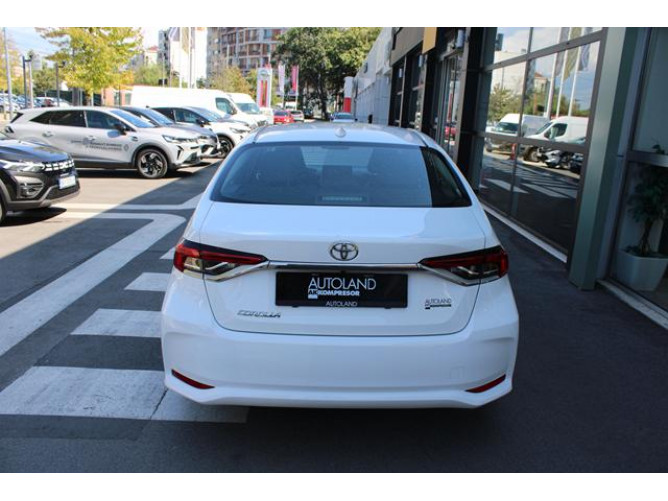 Toyota Corolla 1.5 Luna 
