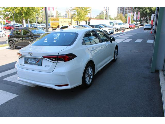 Toyota Corolla 1.5 Luna 